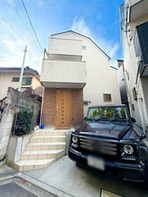 東京都新宿区西落合１丁目