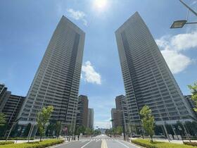 ＨＡＲＵＭＩ　ＦＬＡＧ　ＳＵＮＶＩＬＬＡＧＥ　Ｔ棟