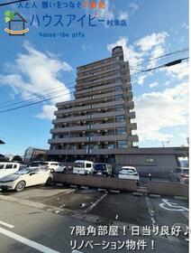 ルネス大垣壱番館　７階部分　トミダヤ宿地店４分　北大垣駅９分