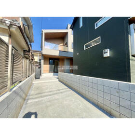 東京都東久留米市滝山１丁目