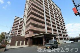 エバーライフリバーサイド飯塚壱番館