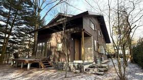 長野県北佐久郡軽井沢町大字長倉