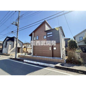 埼玉県日高市四本木１丁目