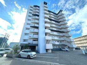 プレサンスロジェ名護宇茂佐ヴォール 2階