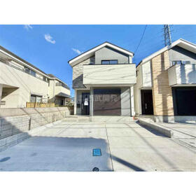 埼玉県所沢市上新井４丁目