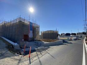 千葉県富里市七栄