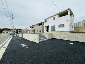 千葉県富里市七栄