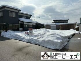 富山県小矢部市綾子