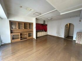 ハイデンスいづろ　鹿児島県鹿児島市堀江町１９−１４