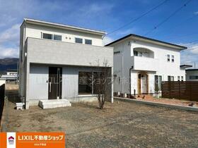 山梨県甲府市里吉４丁目