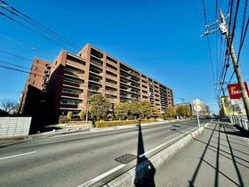 ガーデンシンフォニー新越谷