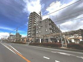 クラーク春日部壱番館