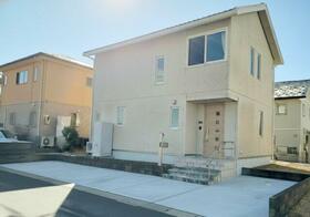 福島県郡山市安積町成田字田向