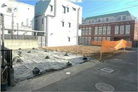 東京都港区南青山４丁目