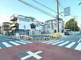 東京都江戸川区鹿骨３丁目