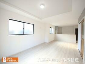 東京都八王子市廿里町