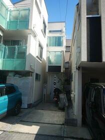 東京都新宿区西落合１丁目