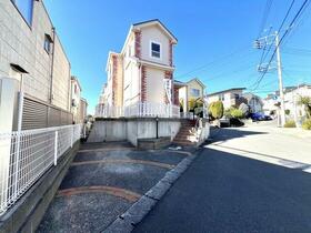 東京都町田市金井ヶ丘３丁目