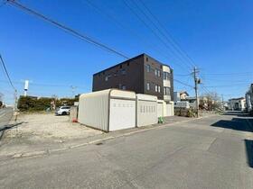 北海道札幌市白石区菊水元町二条５丁目