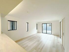 福岡県北九州市八幡西区東鳴水３丁目