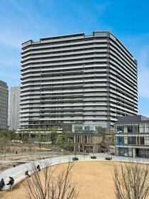 ＴＨＥ　ＣＯＵＲＴ　神宮外苑