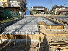 埼玉県越谷市弥栄町４丁目