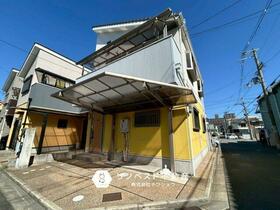 大阪府東大阪市御厨東１丁目