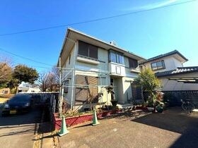 茨城県牛久市栄町３丁目