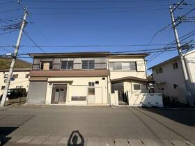 山梨県甲府市善光寺３丁目