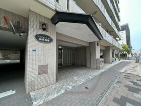 コンフォートビラ高見馬場　鹿児島県鹿児島市平之町１０−２１