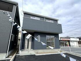 埼玉県三郷市早稲田６丁目