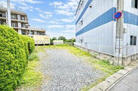 埼玉県吉川市高富１丁目