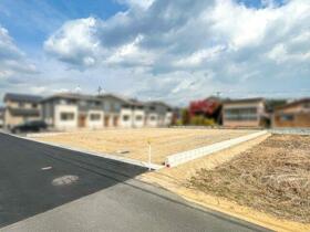 三重県四日市市釆女町