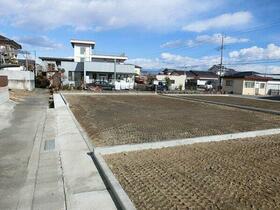 山梨県南アルプス市荊沢