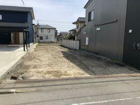 富山県富山市蓮町１丁目