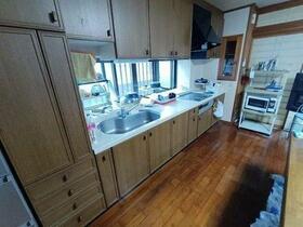 沖縄県宜野湾市真栄原３丁目