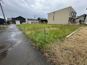 石川県小松市北浅井町