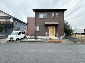 埼玉県越谷市川柳町３丁目