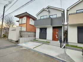 埼玉県狭山市中央３丁目