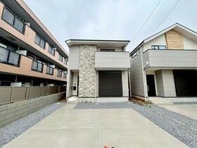 埼玉県草加市長栄２丁目