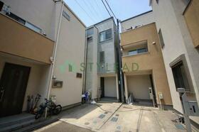 神奈川県横浜市港北区新吉田東３丁目