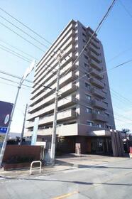 甲府市サーパス青沼　マンション