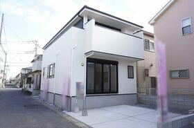 埼玉県越谷市大沢