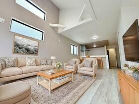 東京都杉並区成田東２丁目