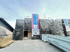 群馬県伊勢崎市田部井町３丁目