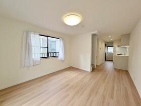 東京都世田谷区南烏山１丁目