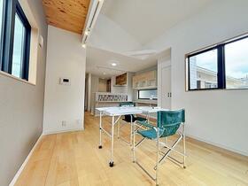 東京都世田谷区上祖師谷１丁目