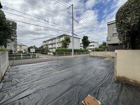 東京都三鷹市井口５丁目