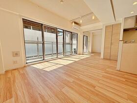 ラ・ヴァンス武蔵関