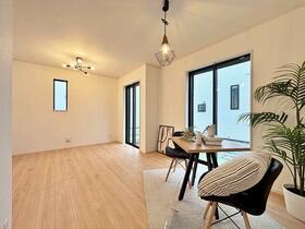 東京都小金井市東町２丁目